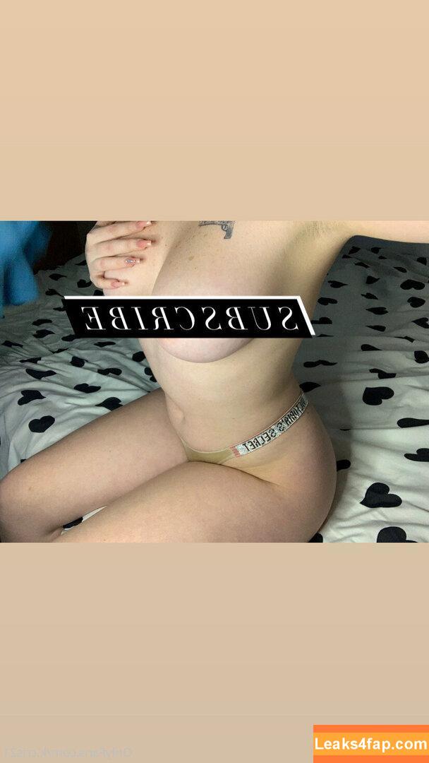 k.cris21 / izabella.cris.21 leaked photo photo #0099