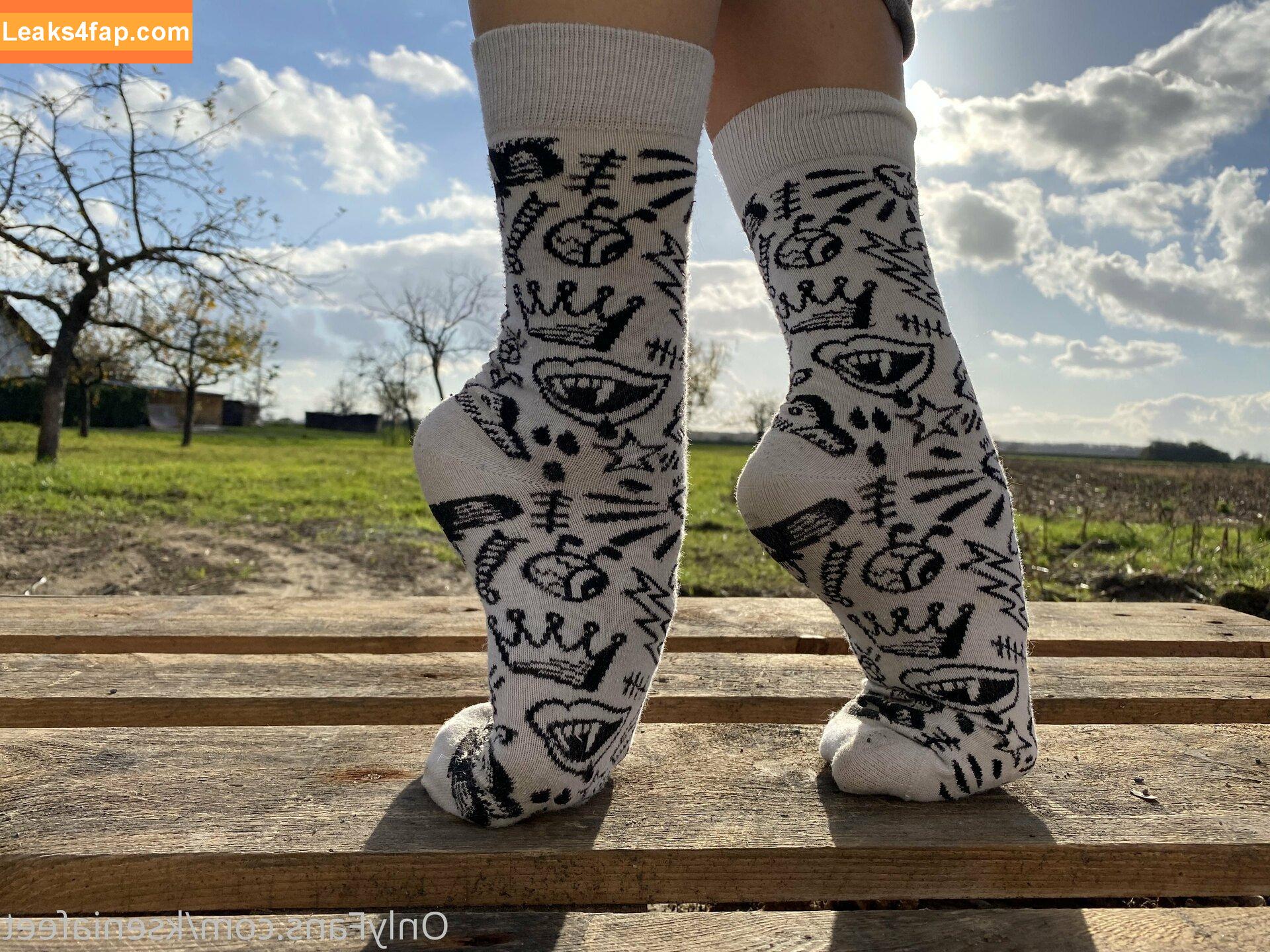 k.flexiblefeet / kseniafeet leaked photo photo #0183