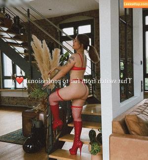 Kadylicious photo #0003