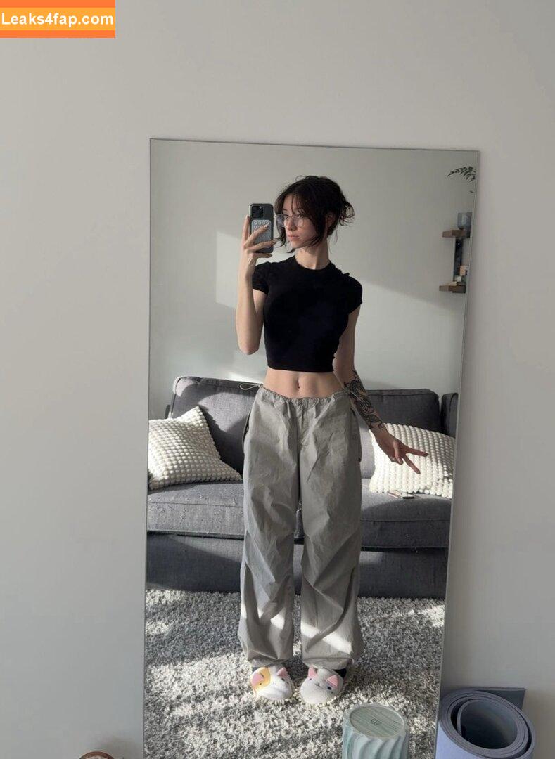 kaerisake /  leaked photo photo #0069