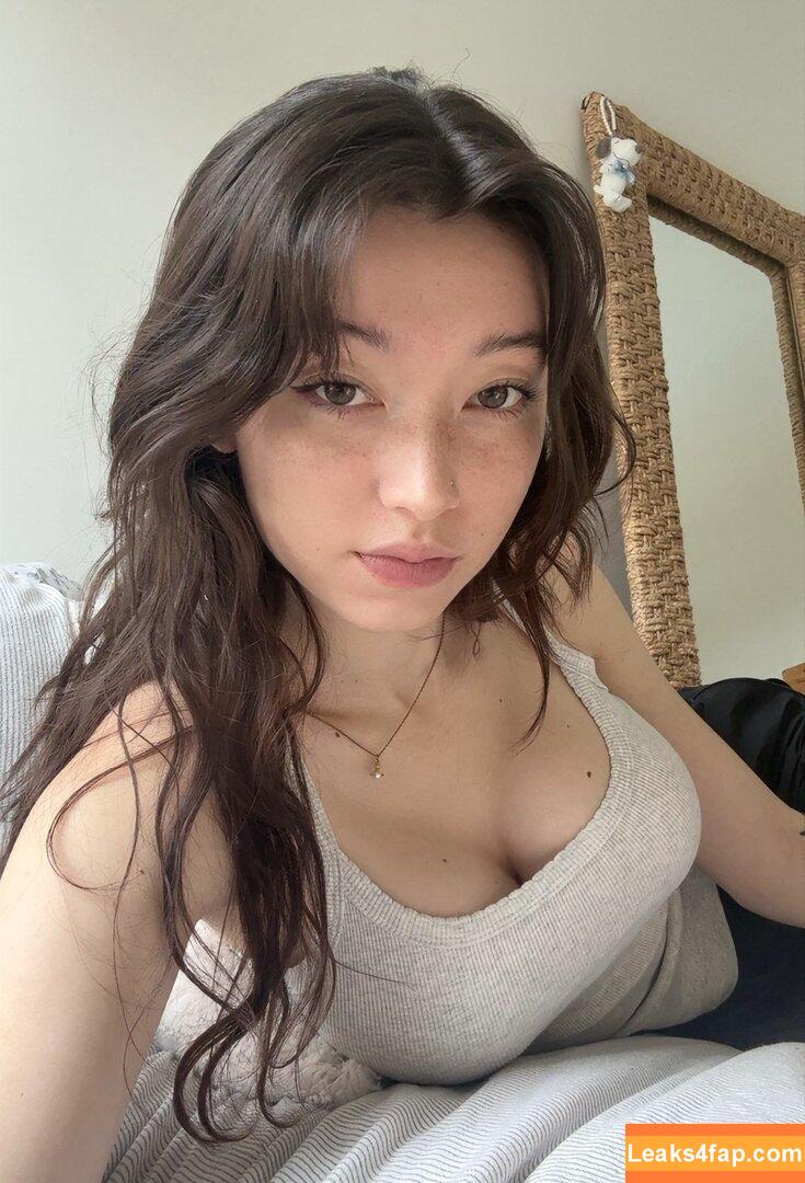 kaerisake free nudes