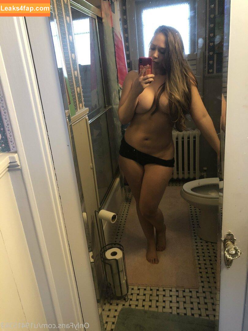 kagneylinn / flyingspreadies76 leaked photo photo #0005