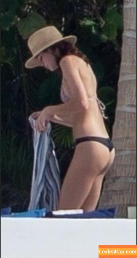 Kaia Gerber / https: / kaiagerber слитое фото фото #0061