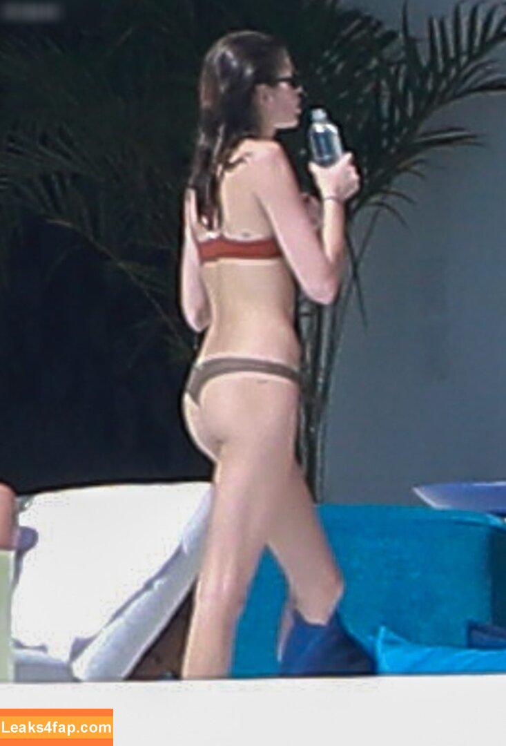 Kaia Gerber / KaiaGerber leaked photo photo #0387