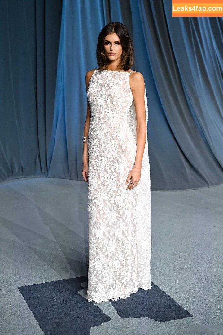 Kaia Gerber / https: / kaiagerber leaked photo photo #0869