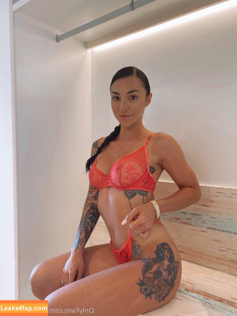 Kailah / kailah_casillas leaked photo photo #0007