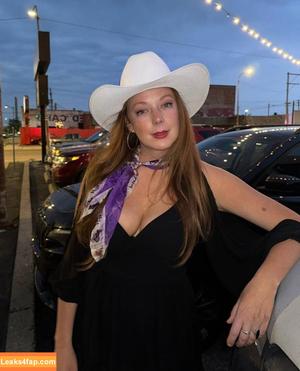 Kaitlin Butts photo #0007
