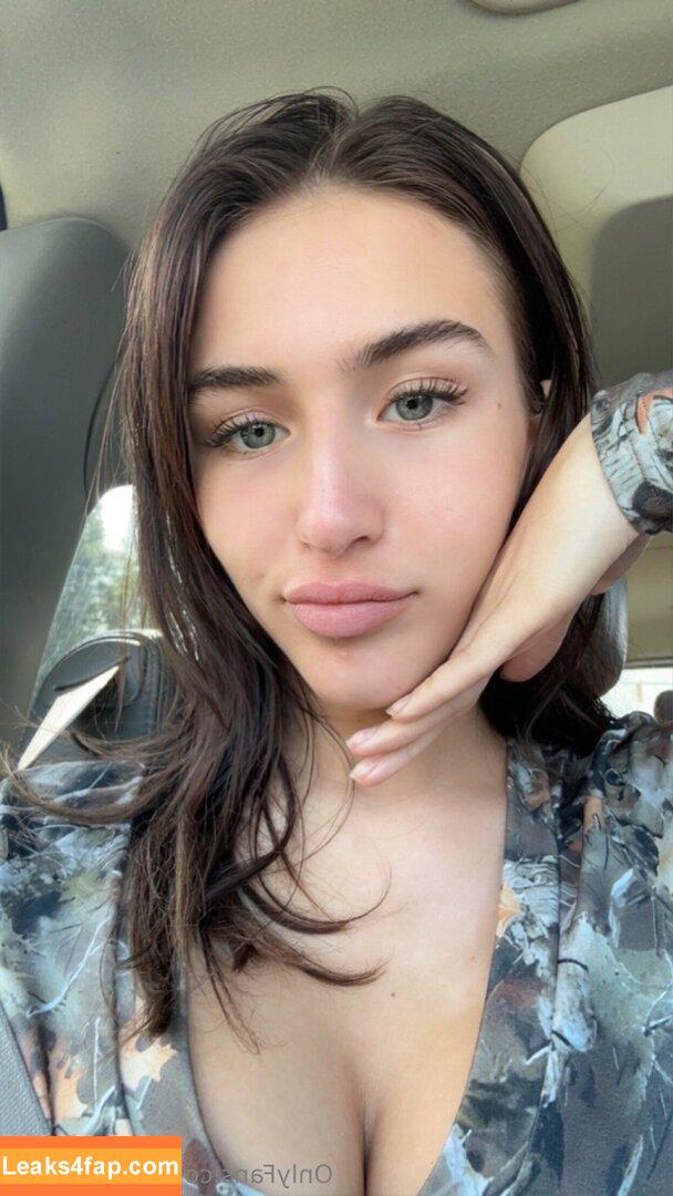 kaitlingrace / kaitlingracee leaked photo photo #0001