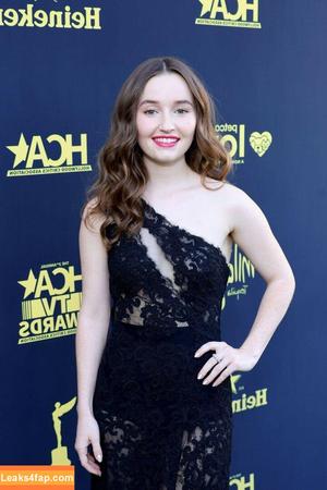 Kaitlyn Dever фото #0046