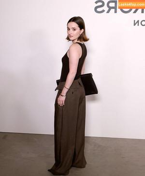 Kaitlyn Dever фото #0436