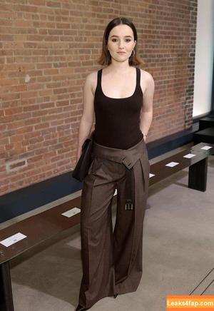 Kaitlyn Dever фото #0438