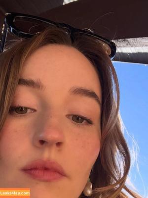 Kaitlyn Dever photo #0456