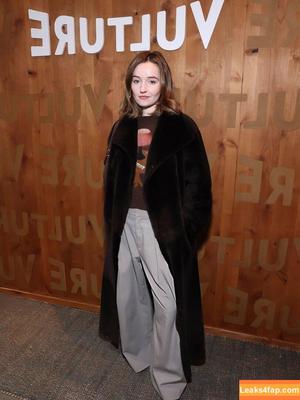 Kaitlyn Dever фото #0469