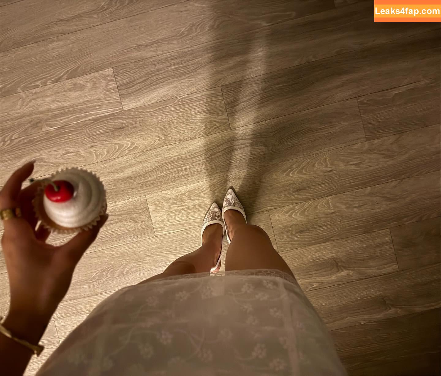 Kaitlynn Rhenea Asmr / kaitlynnrhenea leaked photo photo #0045