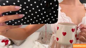 Kaitlynn Rhenea Asmr photo #0060