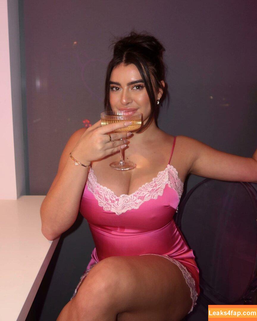 Kalani Hilliker / kalanihilliker leaked photo photo #0028