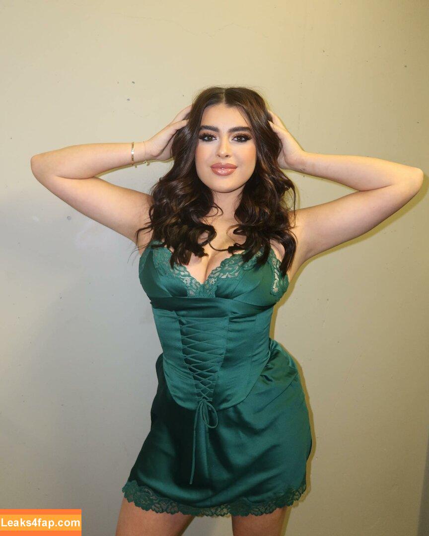 Kalani Hilliker / kalanihilliker leaked photo photo #0039