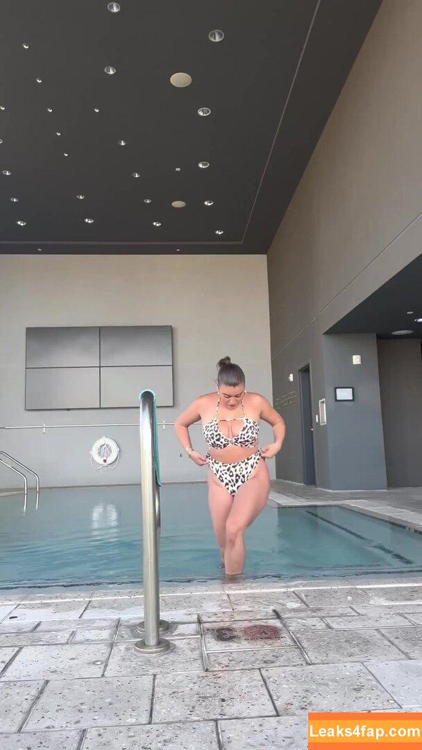 Kalani Hilliker / kalanihilliker leaked photo photo #0144