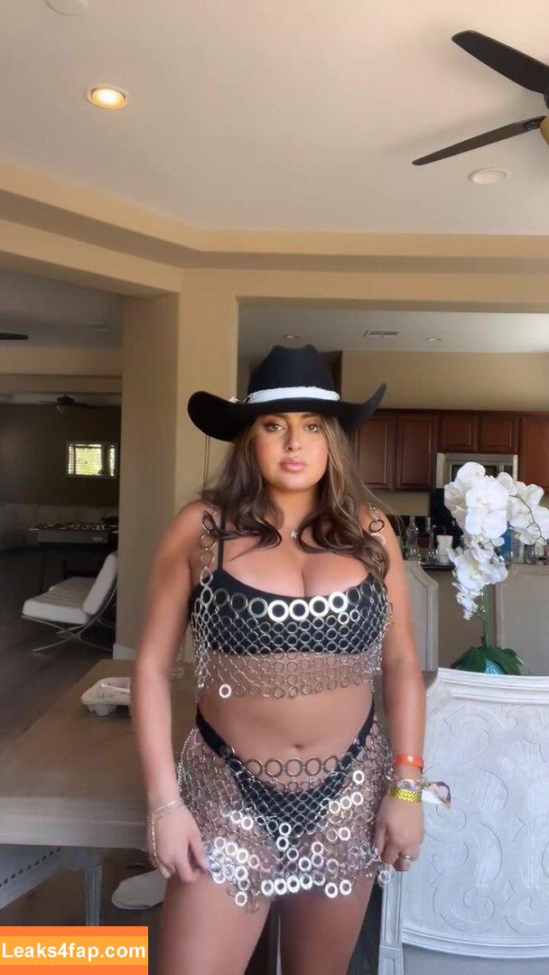 Kalani Hilliker / kalanihilliker leaked photo photo #0394