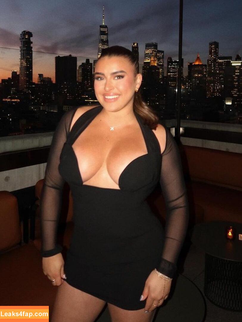 Kalani Hilliker / kalanihilliker leaked photo photo #0411