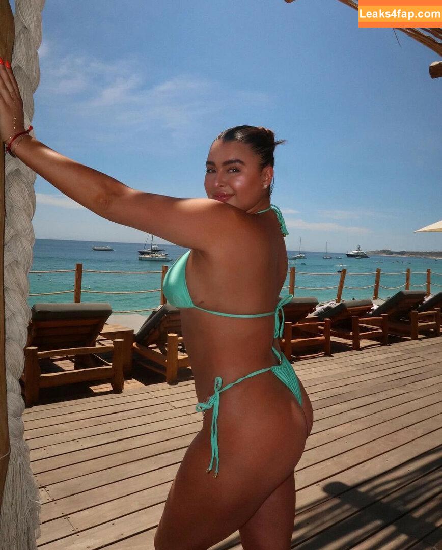 Kalani Hilliker / kalanihilliker leaked photo photo #0442