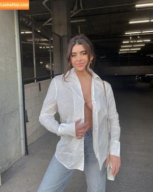 Kalani Hilliker photo #0006