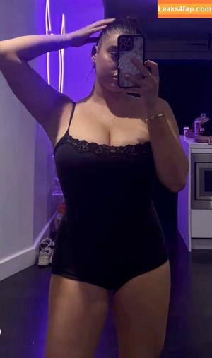 Kalani Hilliker photo #0092