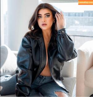 Kalani Hilliker photo #0118