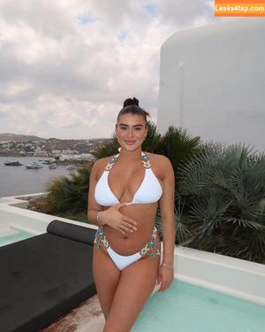 Kalani Hilliker photo #0156