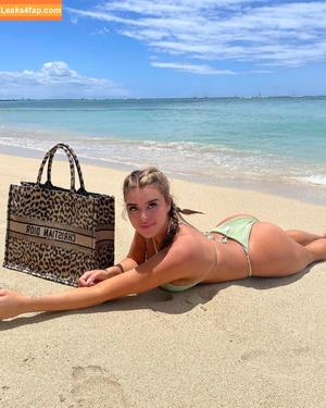 Kalani Hilliker photo #0197