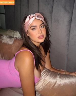 Kalani Hilliker photo #0301