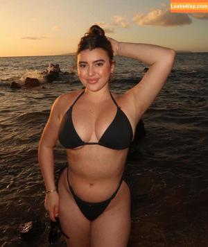 Kalani Hilliker photo #0374