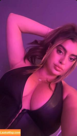 Kalani Hilliker photo #0385