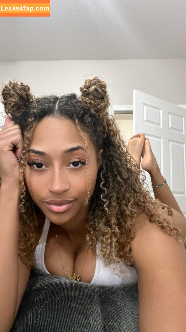 Kalani Rodger /  leaked photo photo #0003