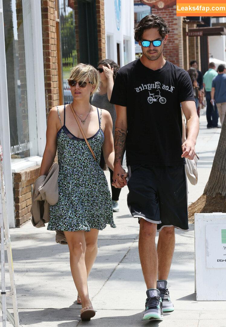 Kaley Cuoco / kaleycuoco leaked photo photo #0282