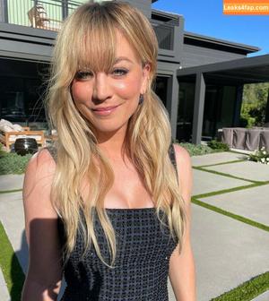 Kaley Cuoco photo #0075