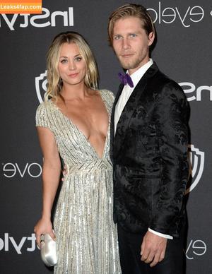 Kaley Cuoco photo #0151
