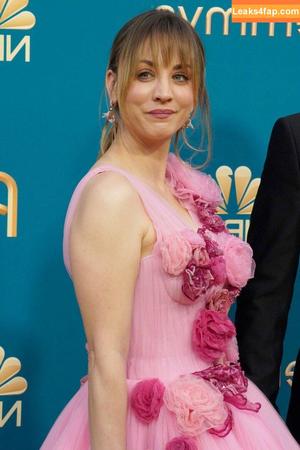 Kaley Cuoco photo #0197