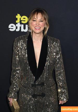 Kaley Cuoco photo #0202