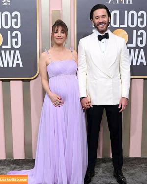 Kaley Cuoco photo #0224