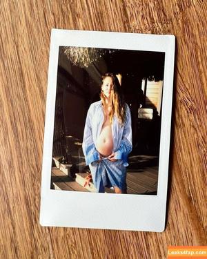 Kaley Cuoco photo #0272