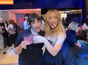 Kaley Cuoco photo #0296