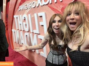 Kaley Cuoco photo #0298