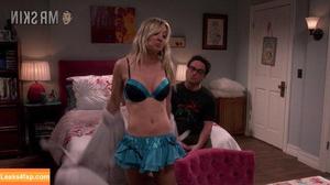 Kaley Cuoco photo #1020