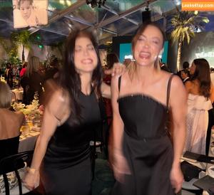 Kaley Cuoco photo #1031