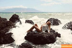 Kalli Locklear photo #0004