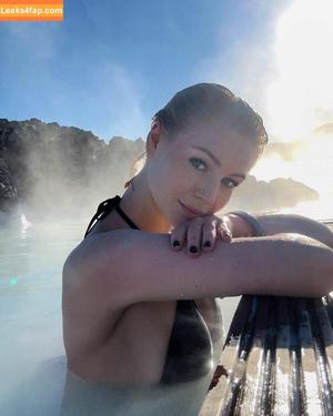 KallMeKris фото #0068