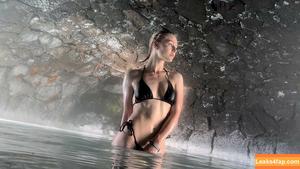 KallMeKris фото #0072