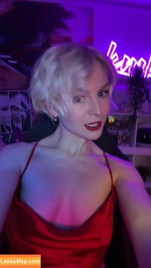 KallMeKris фото #0099