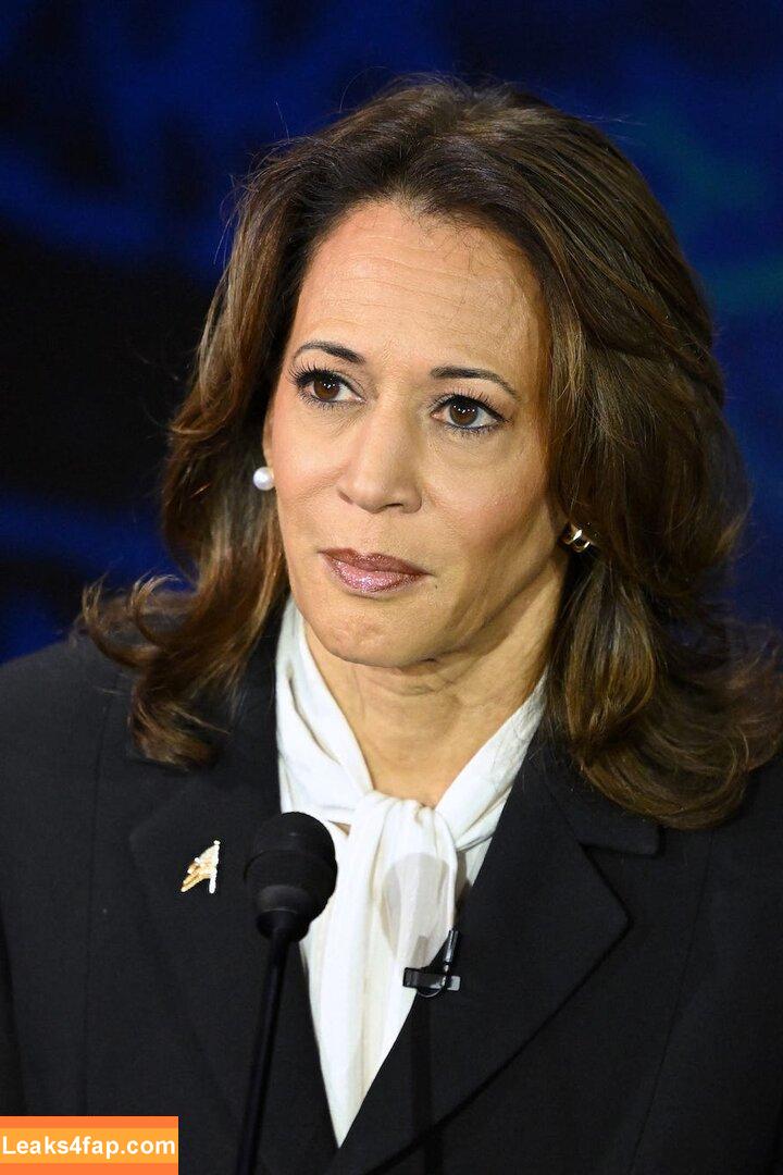 Kamala Harris /  слитое фото фото #0009